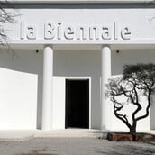 ΜΠΙΕΝΑΛΕ ΒΕΝΕΤΙΑΣ ΒΡΑΒΕΙΑ ΚΡΙΤΙΚΗ ΕΠΙΤΡΟΠΗ ΕΓΚΛΗΜΑΤΑ ΠΟΛΕΜΟΥ ΚΑΛΛΙΤΕΧΝΕΣ