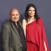 Η Αθηνά Ωνάση σε σπάνια δημόσια εμφάνιση στη Βαρκελώνη