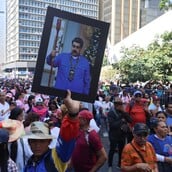 ΜΑΔΟΥΡΟ ΣΤΟΙΧΗΜΑ ΠΤΩΣΗ ΑΜΕΡΙΚΑΝΟΣ ΣΤΡΑΤΙΩΤΗΣ