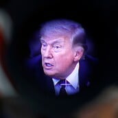 ΤΡΑΜΠ ΕΛΛΑΔΑ ΜΗΤΣΟΤΑΚΗΣ