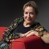 Λένα Διβάνη: «Τα δικά μας τα παιδιά με δύο διδακτορικά είναι γκαρσόνια, κι άλλοι γίνονται υπουργοί»