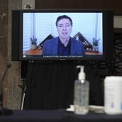 FBI ΤΖΕΪΜΣ ΚΟΜΕΪ ΗΠΑ ΚΑΤΗΓΟΡΙΕΣ