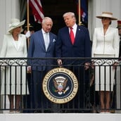 ΝΤΟΝΑΛΝΤ ΤΡΑΜΠ ΒΑΣΙΛΙΑΣ ΚΑΡΟΛΟΣ ΗΠΑ