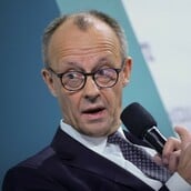 ΜΕΡΤΖ ΙΡΑΝ ΗΠΑ ΝΤΟΝΑΛΝΤ ΤΡΑΜΠ