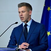 ΟΥΓΓΑΡΙΑ ΚΟΥΝΙΑΔΟΣ ΠΕΤΕΡ ΜΑΓΙΑΡ