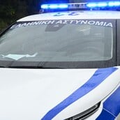 ΡΟΔΟΣ ΕΠΙΘΕΣΗ ΟΙΚΙΑΚΗ ΒΟΗΘΟΣ ΜΑΧΑΙΡΙΕΣ