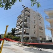 ΗΛΙΟΥΠΟΛΗ ΜΑΘΗΤΡΙΕΣ ΠΤΩΣΗ ΜΠΑΛΚΟΝΙ ΥΠΟΥΡΓΕΙΟ ΠΑΙΔΕΙΑΣ