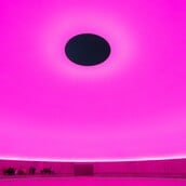 Στη Δανία, ο James Turrell φτιάχνει έναν θόλο για να κοιτάμε τον ουρανό αλλιώς