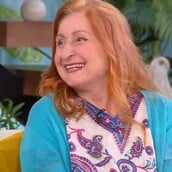 ΔΥΟ ΞΕΝΟΙ ΜΑΡΟΥΣΚΑ ΚΑΛΛΙΟΠΗ ΤΑΧΤΣΟΓΛΟΥ
