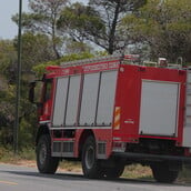 ΦΩΤΙΑ ΚΑΛΥΒΙΑ ΠΥΡΟΣΒΕΣΤΙΚΗ ΧΑΜΗΛΗ ΒΛΑΣΤΗΣΗ