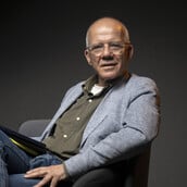 Τάσος Τέλλογλου: ......