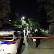 ΧΟΛΑΡΓΟΣ ΣΥΖΥΓΟ ΠΥΡΟΒΟΛΗΣΕ ΝΕΚΡΟΣ