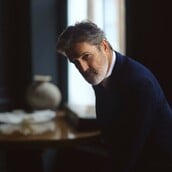 Ο Ρούπερτ Έβερετ για το σεξ, το AIDS και τον ρόλο του «γκέι φίλου» της Τζούλια Ρόμπερτς