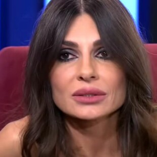 H Άσπα Τσίνα αποκαλύπτει πως πάσχει από σπάνια μορφή καρκίνου στο αίμα