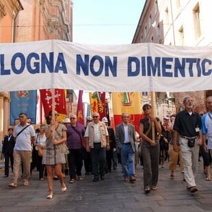 Μπολόνια: Ισόβια στον νεοφασίστα Καβαλίνι για την επίθεση με 85 νεκρούς το 1980