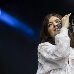 Θαυμάστριες της Lorde κάνουν μήνυση σε ακτιβίστριες για την ακύρωση της συναυλίας στο Τελ Αβίβ