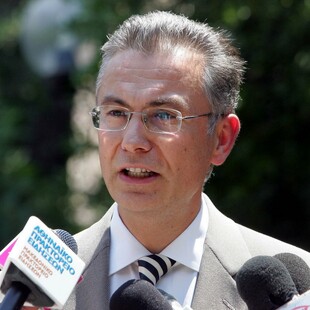 Ρουσόπουλος: Ο Τσίπρας δεν θα καταφέρει να διχάσει τη ΝΔ με την υπόθεση Novartis