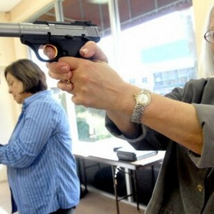 Οι καθηγητές στη Φλόριντα θα μπορούν να οπλοφορούν μέσα στις σχολικές αίθουσες