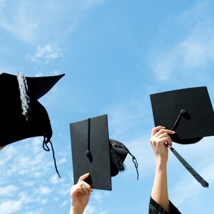 Αναγνωρίζονται τα επαγγελματικά δικαιώματα 9.500 αποφοίτων κολλεγίων και ξένων πανεπιστημίων