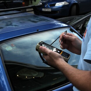 Έστειλαν πρόστιμο για παράνομη στάθμευση σε 12χρονο από το Βόλο