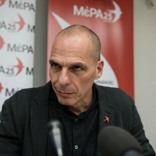 ΜέΡΑ25: Η Πάολα Ρεβενιώτη και ο Γιώργος Χρανιώτης στους 100 υποψήφιους που ανακοίνωσε ο Γιάνης Βαρουφάκης