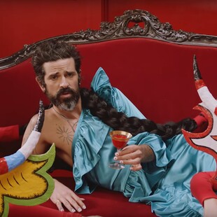 Η εκκεντρική νέα φολκ του Devendra Banhart