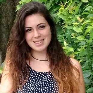Στη φυλακή οι γονείς της 17χρονης που αρνήθηκε τη χημειοθεραπεία και πέθανε
