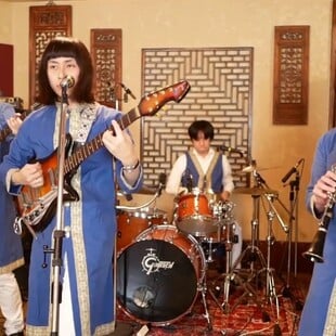 «Μπήκαν τα γίδια στο μαντρί»: Οριεντάλ ποπ από την Ιαπωνία