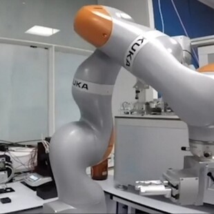 Βρετανία: Ο πρώτος ρομποτικός ερευνητής είναι γεγονός - Κάνει πειράματα μόνος του