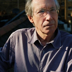 Ο Ian McEwan έρχεται στην Αθήνα για μια διάλεξη με ελεύθερη είσοδο