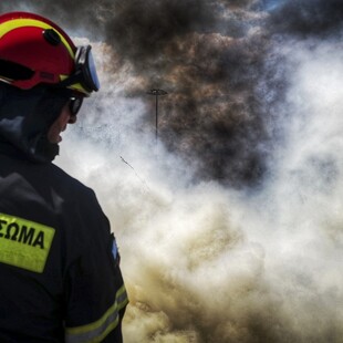 Φωτιά στην Ανδρίτσαινα: Νεκρός άνδρας που συμμετείχε στην επιχείρηση κατάσβεσης