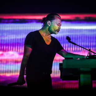 Ο Thom Yorke και ο Brian Eno παραδέχτηκαν ότι είναι «υποκριτές του κλίματος»