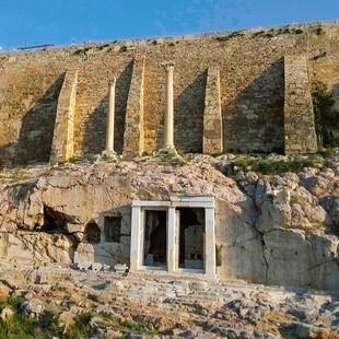 Μπήκαμε στο κρυμμένο «μυστικό» της Ακρόπολης