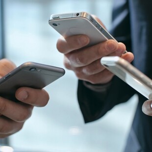 Ρωσία: Βαριά πρόστιμα σε όσους διαδίδουν fake news