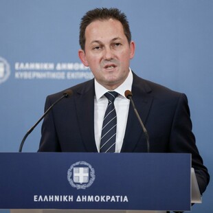 Πέτσας: 35,1 εκατ. ευρώ εξοικονομήθηκαν μετά τη νέα συμφωνία της ΕΡΤ για τους ποδοσφαιρικούς αγώνες