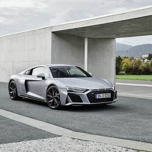 Αυτό είναι το «εκρηκτικό» Audi R8 V10 RWD Coupé