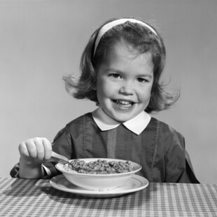 10 μαμαδίστικα φαγητά που μισούσες όταν ήσουν παιδί, αλλά τώρα λατρεύεις