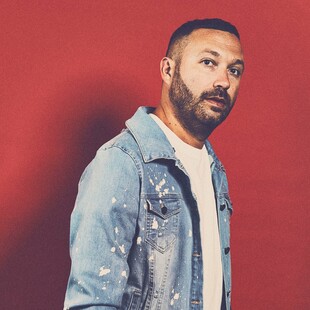 Ο Nic Fanciulli έχει παίξει μουσική ακόμα και σε ειρηνευτική αποστολή στη Βοσνία