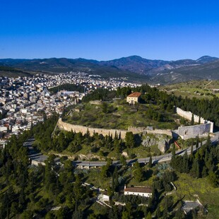 Η Λαμία απέκτησε για πρώτη φορά Τουριστική Χάρτα