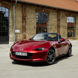 Ο θρύλος του Mazda MX-5 ανανεώνεται στα σημεία