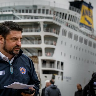 «Ελ. Βενιζέλος»: Το επιχειρησιακό σχέδιο για τα 121 κρούσματα στο πλοίο