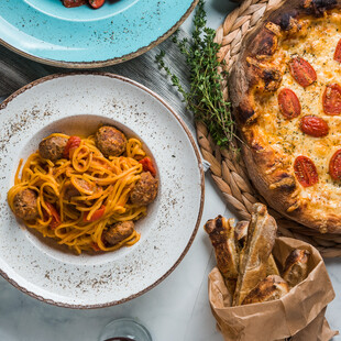 Η νέα trattoria Canarino ενώνει δημιουργικά την ιταλική με την ελληνική κουζίνα