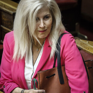 Συνελήφθη η πρώην βουλευτής του ΣΥΡΙΖΑ, Ελένη Αυλωνίτου - Μετά από μήνυση του Μένιου Φουρθιώτη