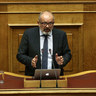 Στη Δημοκρατική Συμπαράταξη ο ανεξάρτητος βουλευτής Κώστας Μπαργιώτας