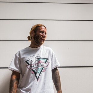 7 ελληνικά brands παρουσιάζουν τα πιο ιδιαίτερα t- shirts των συλλογών τους