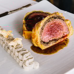 Πώς να φτιάξεις το τέλειο Beef Wellington