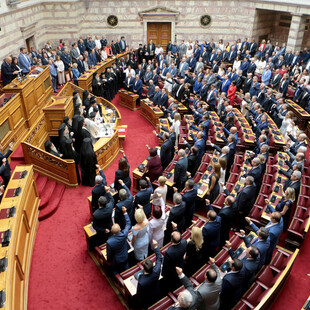 8 facts για τη νέα Βουλή μέσα από κατατοπιστικά γραφήματα
