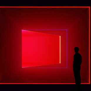 James Turrell: Ο μεγάλος λάτρης του φωτός, ο καλλιτέχνης της μεγάλης ουτοπίας