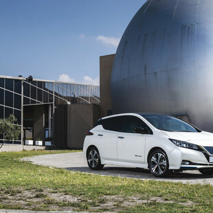 Nissan Leaf: Tο αυτοκίνητο που σε ηλεκτρίζει