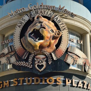 ΗΠΑ: Η Amazon θα εξαγοράσει τα στούντιο της MGM 